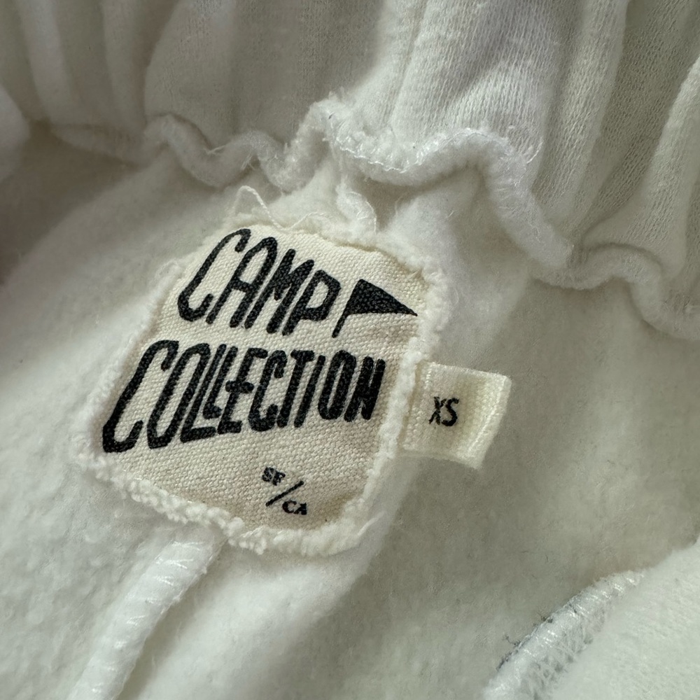 Camp Collection Shorts - Picture 3 of 4